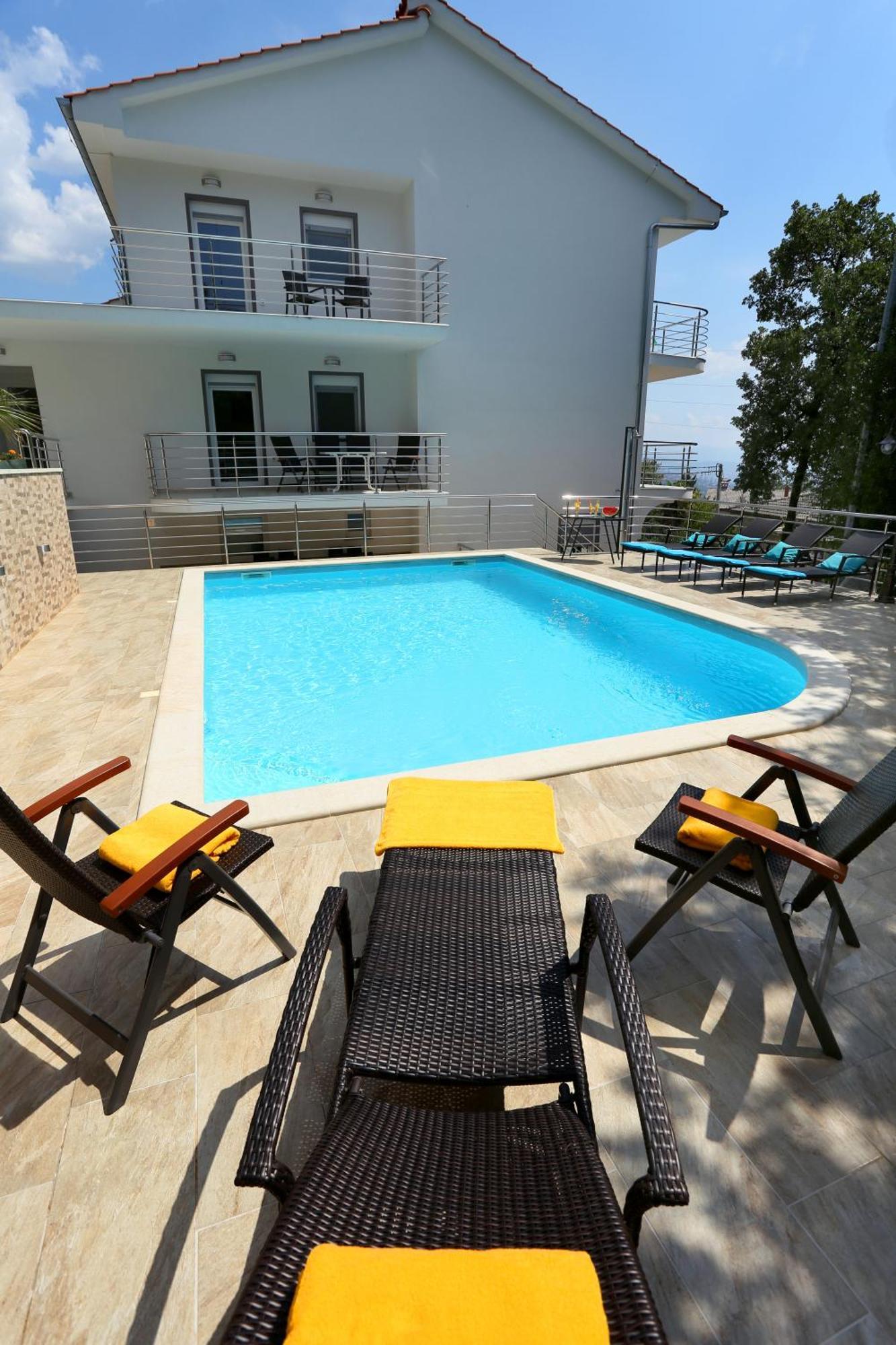 Villa Dragi With Pool, Sauna, & Whirlpool Opatija Rom bilde