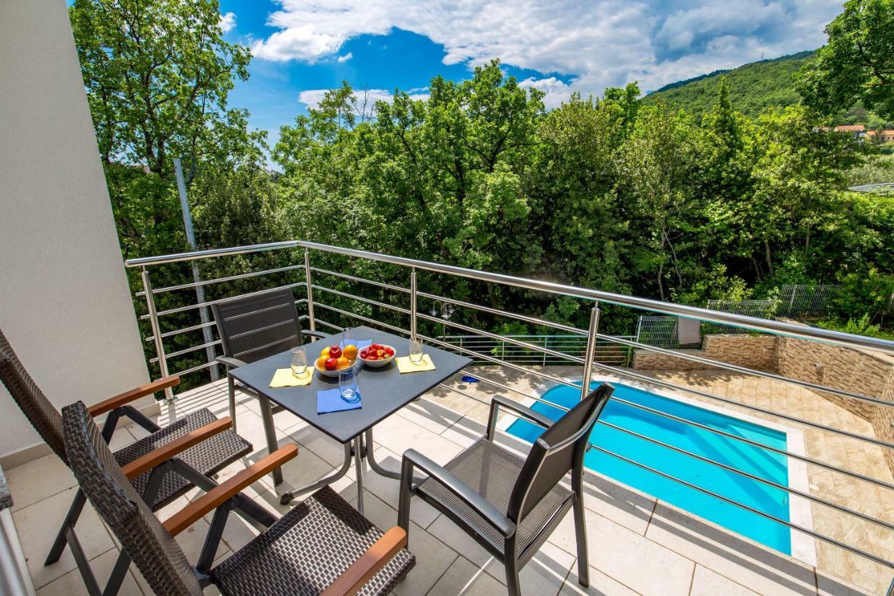 Villa Dragi With Pool, Sauna, & Whirlpool Opatija Rom bilde