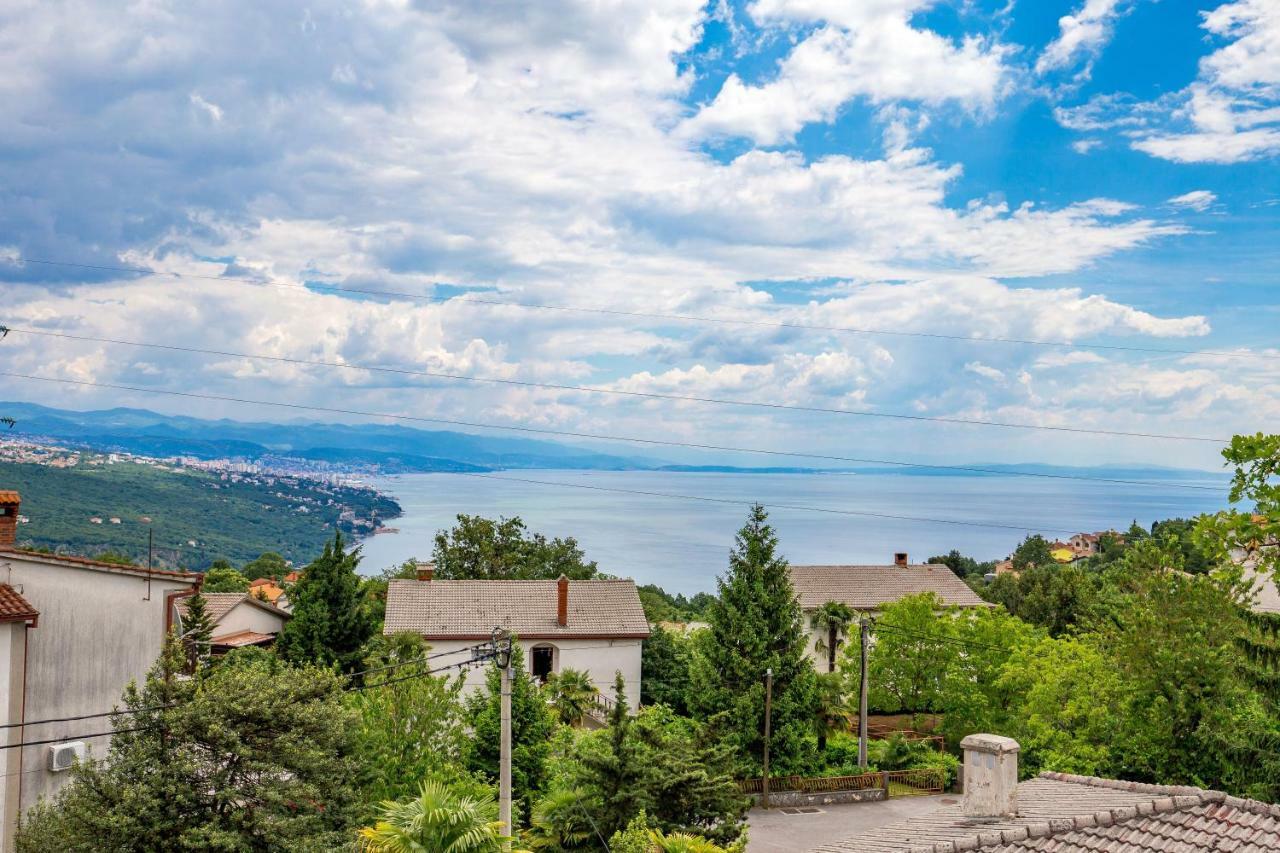 Villa Dragi With Pool, Sauna, & Whirlpool Opatija Rom bilde